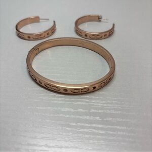 Coach Rose Gold Bangle Bracelet And Earrings With Kissing C & Rhinestones